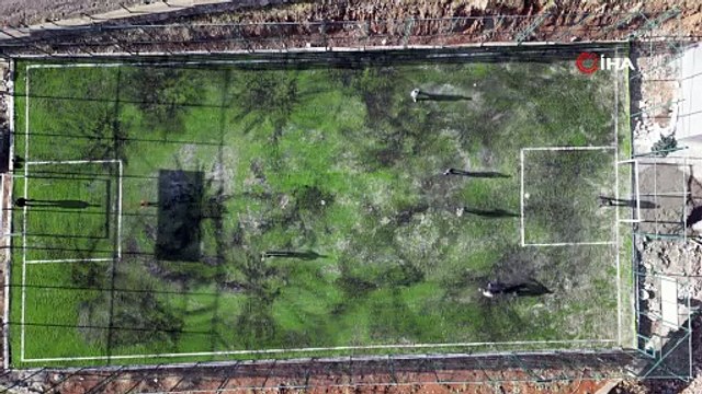 Teröristler cirit atıyordu, şimdi gençler gol atıyor!