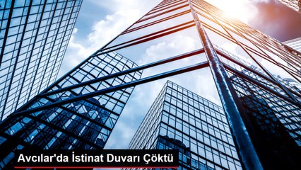 Avcılar'da İstinat Duvarı Çöktü