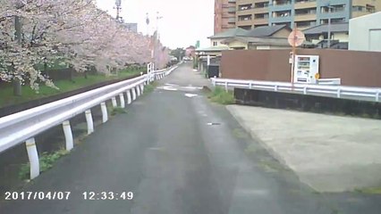 2017-April-07 Take pictures with the dashboard camera while driving