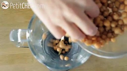 Creamy lebanese humus - video recipe !