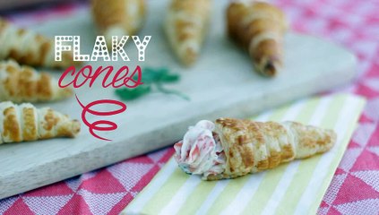 Flaky cones with salmon and cream cheese - video recipe !
