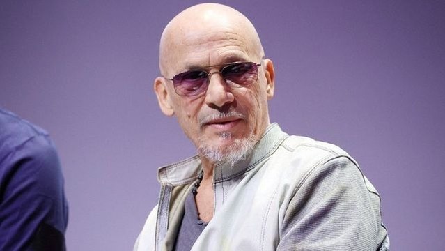 Florent Pagny, nouvelle confidence choc : le chanteur ne peut plus marcher à cause de son dernier traitement