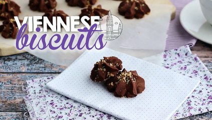 Cocoa viennese cookies