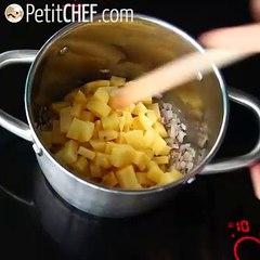 Easy and quick leek and potato soup