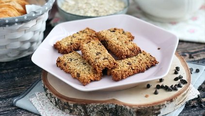 Easy crunchy cereal bars - 5 ingredient vegan recipe