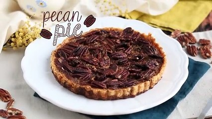 Pecan pie - a delicious thanksgiving treat