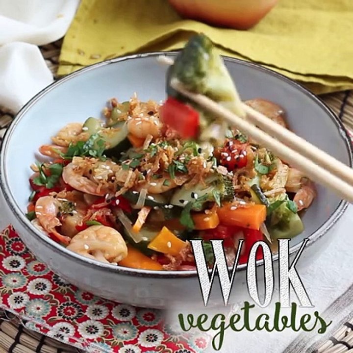 Vegetable and shrimp wok