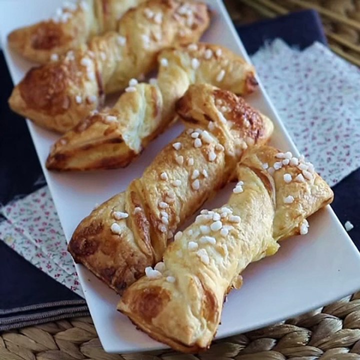 Blätterteigspiralen mit vanille-gebäckcreme