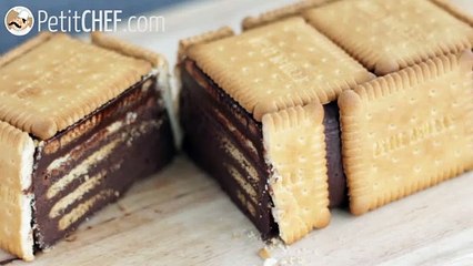 Bolo de bolachas e chocolate