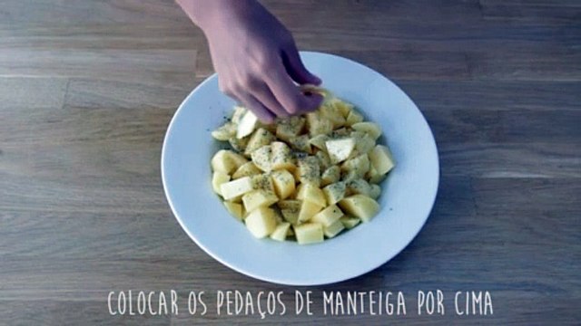 Como cozinhar batata no micro-ondas?
