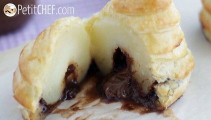 Folhado de pêras com coração de chocolate