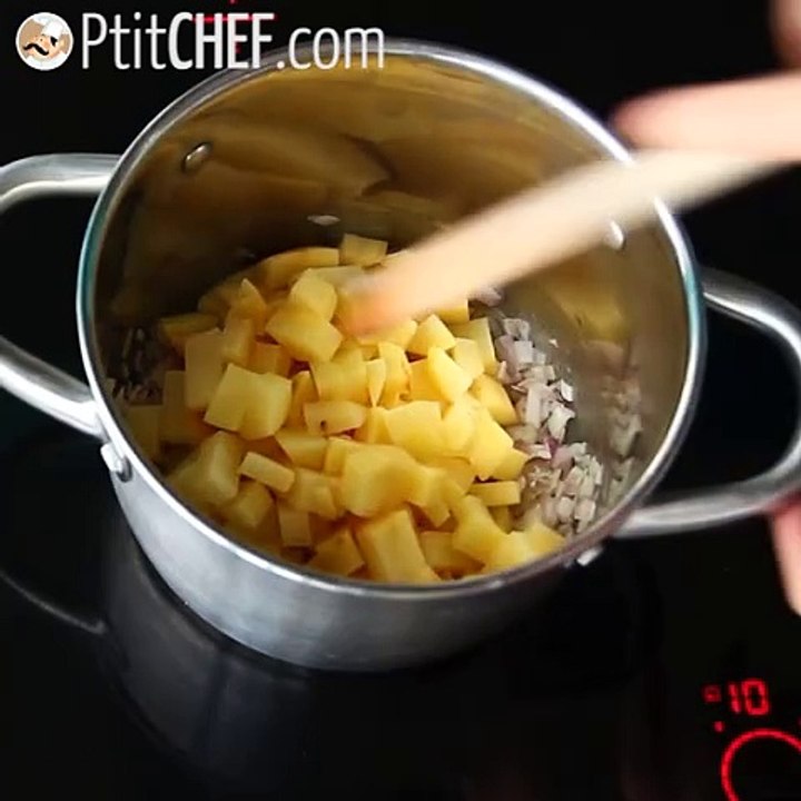 Schnelle und einfache kartoffel-lauch-suppe