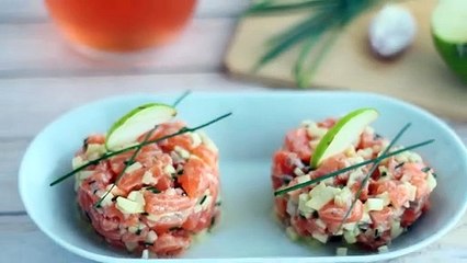 Tártaro/tartar/tartare de salmão com maçã verde