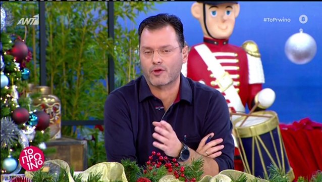 «Εγώ που είμαι γκέι, πληρώνω...» - Η απάντηση του Άγγελου Μπράντη για τους επικριτές του νέου νομοσχεδίου για τα ομόφυλα ζευγάρια