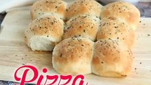 Pizza buns (pãezinhos recheados de queijo e presunto)