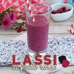 Lassi ai frutti di bosco