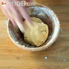 Tarte de caramelo salgado, creme baunilha e nozes pecan