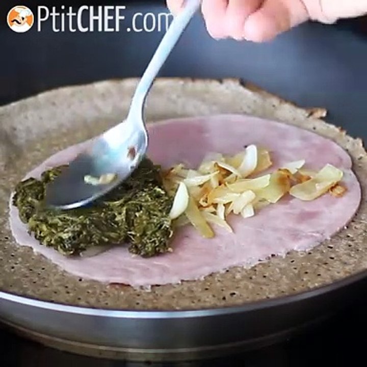 Galette de sarrasin aux épinards, jambon et fromage de chèvre
