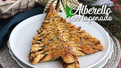 Albero di pasta sfoglia farcito con crema alle olive nere