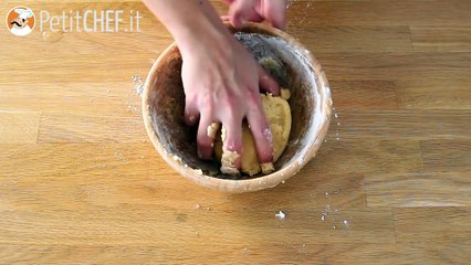 Torta vaniglia e caramello con noci pecan