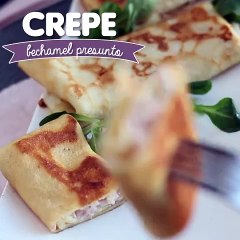 Crepe salgado recheado com béchamel, queijo e presunto