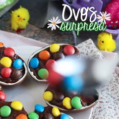 Ovos de páscoa recheados com creme de chocolate e m&m's