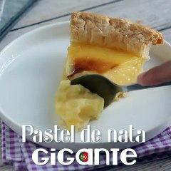 Tarte de pastel de nata: a versão gigante da sobremesa portuguesa que todo mundo ama