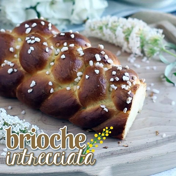Brioche intrecciata