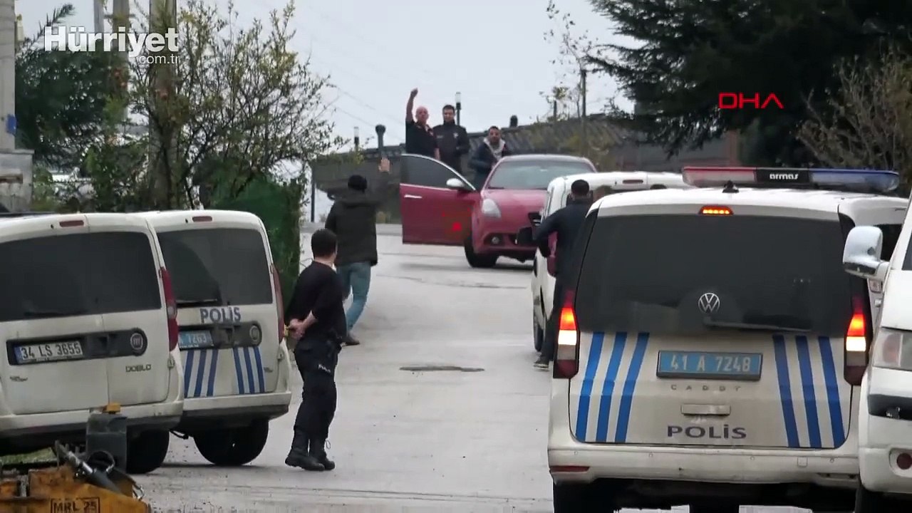 Ortağını rehin aldı, tüfekle rastgele ateş açtı! O anlar kamerada