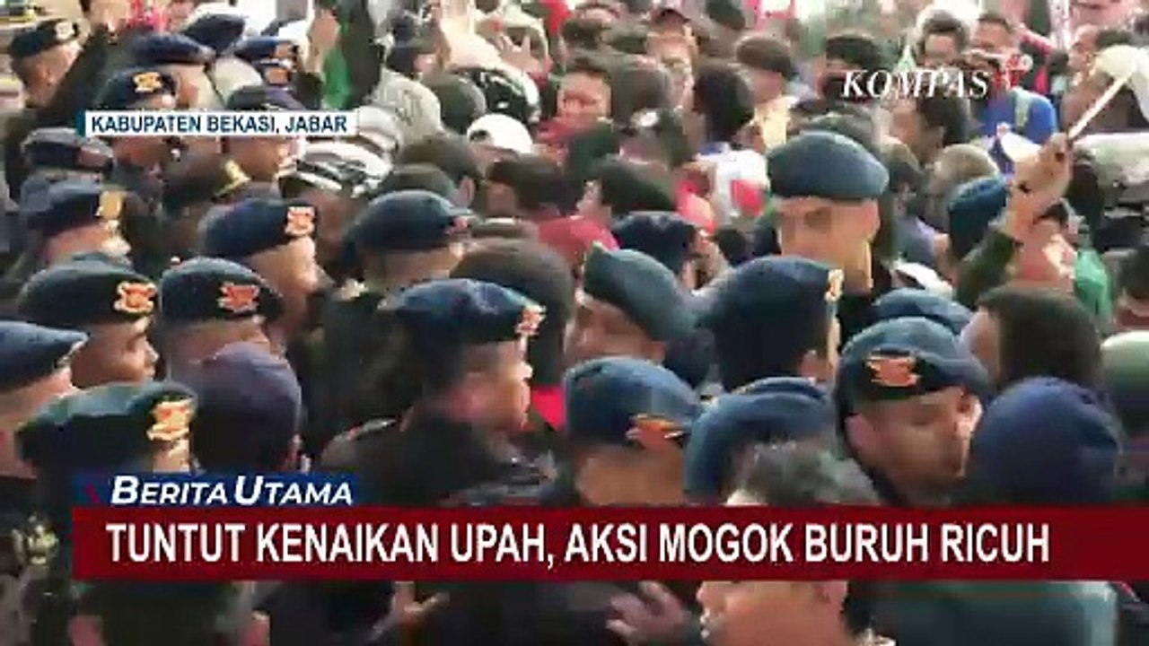 Tuntut Kenaikan Upah, Aksi Mogok Buruh di Bekasi Ricuh