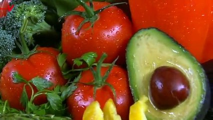 Here’s Some Tricks To Get Your Kids to Eat Their Veggies