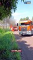 Caminhão pega fogo na BR-272, no Paraná