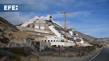 Carboneras no aprueba la modificación necesaria para anular la licencia de El Algarrobico