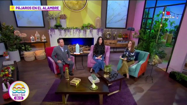 Erika Buenfil RECUERDA cuando Luis Miguel le cantó al oído