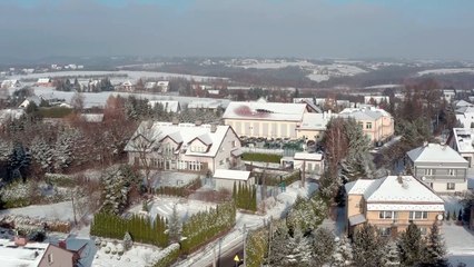 Wielka Wieś - zakończenie termomodernizacji szkół i budynków gminnych