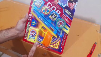 Unboxing and Review of NUAGE Super Cop Police Officer Pretend Role Play Kit Set With Gun, Bullets