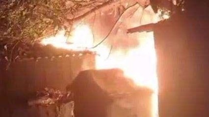 విశాఖ ఫిషింగ్ హార్బర్ సమీపంలో భారీ అగ్నిప్రమాదం