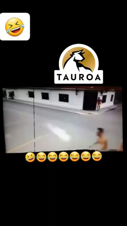 الخلعة تلقي مني