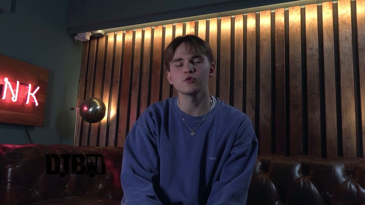 NOEL - FIRST CONCERT EVER Ep. 465