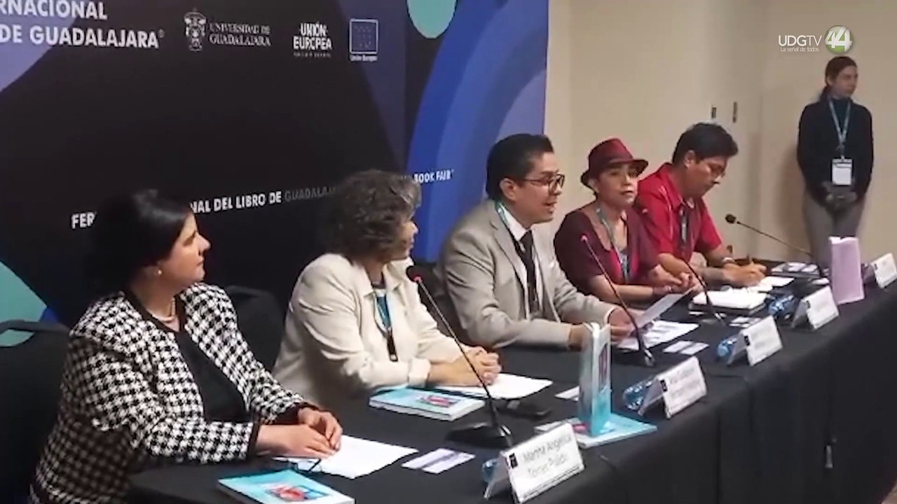 Presentan libros sobre enfermedades autoinmues en la FIL