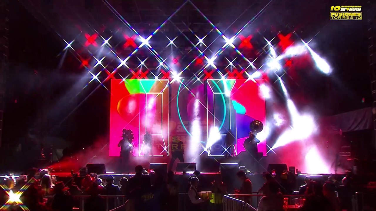 "Tijuana Sound Machin"- Nortec Bostich & Fussible 10 Aniversario Soy Grupero