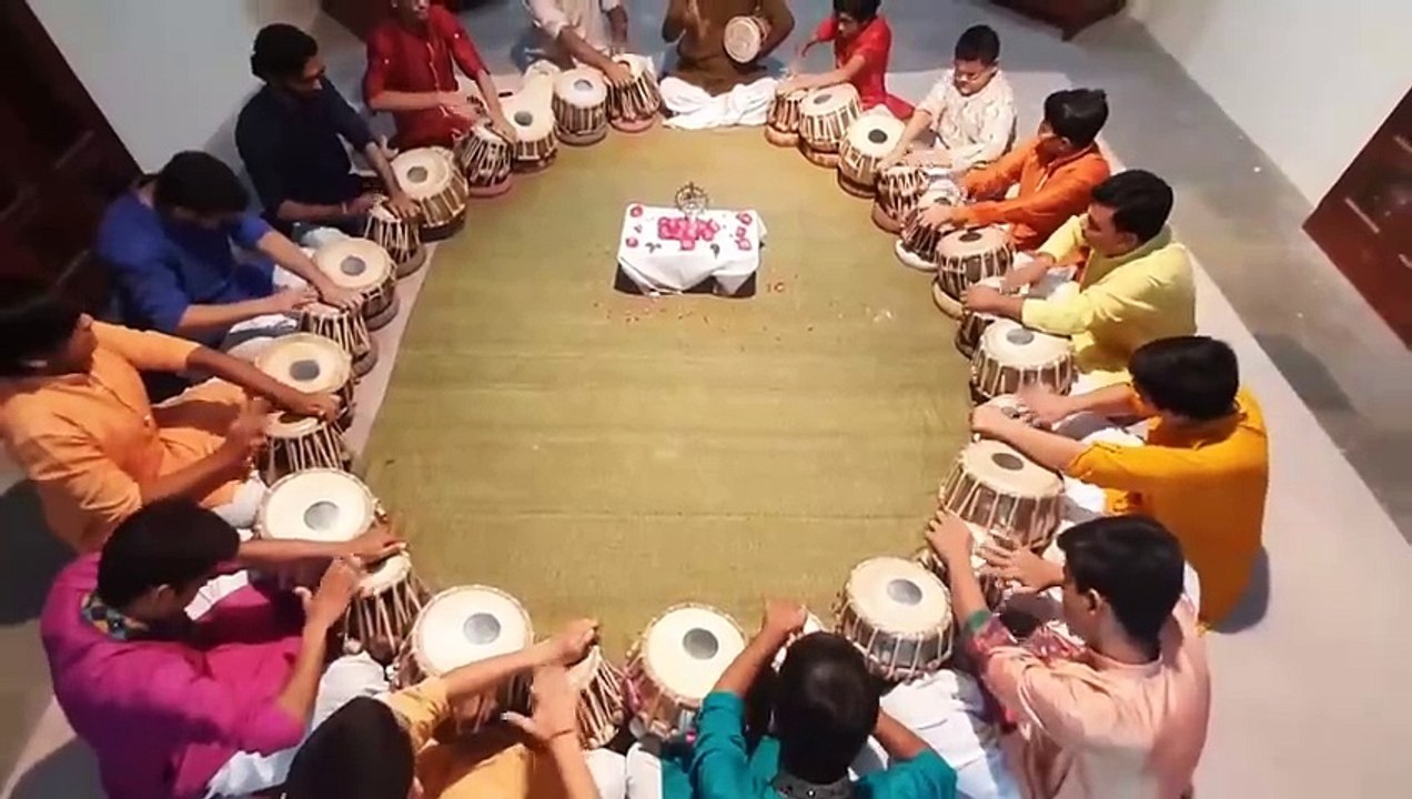 10000000_322895856998947_3995305858591201768_n