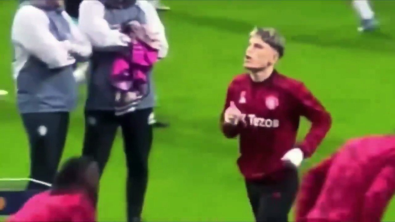 Garnacho copy Cristiano Ronaldo Goal Celebration vs Galatasaray