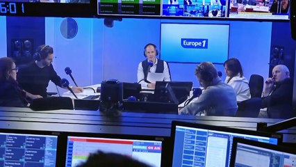 Une France fracturée, la fatigue de Gérald Darmanin et Noël menacé : le zapping politique de Dimitri Vernet
