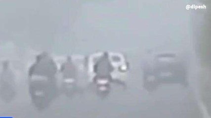 भीलवाड़ा: 10 बजे तक भी घने कोहरे का दिखा असर, वाहन चालक परेशान तो...