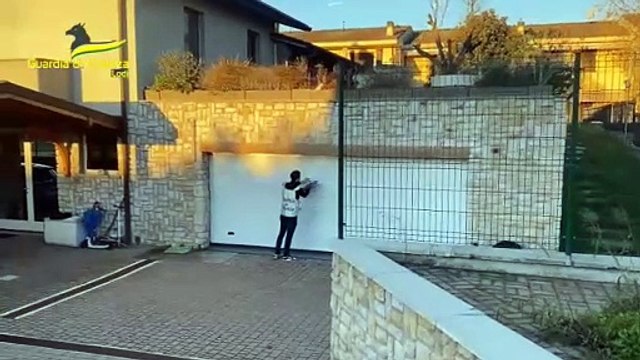 Frodi nel settore degli imballaggi: scattano sequestri per 5 milioni di euro