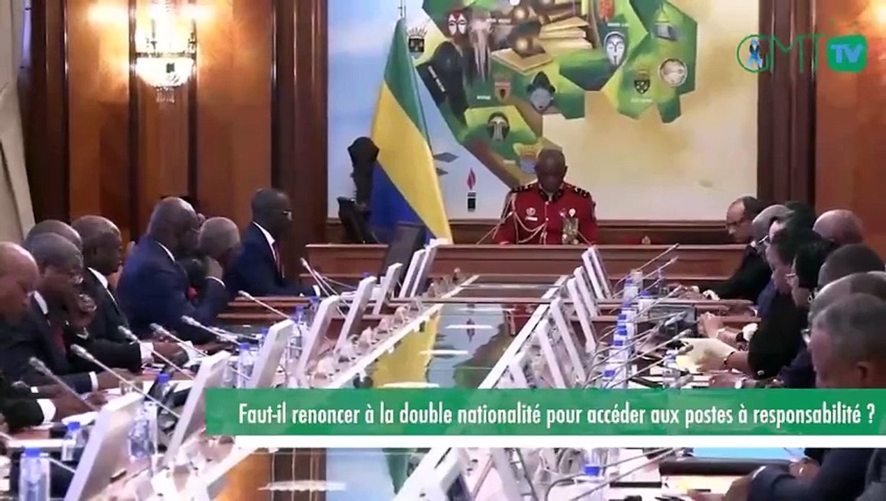 [#Reportage] Faut-il renoncer à la double nationalité pour accéder aux postes à responsabilité