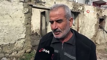 Odun almak için girdiği kerpiç ev mezarı oldu