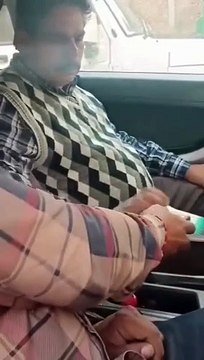 Video:अधिकारी का घूस लेते वीडियो, पूरी कृपा रहेगी…आपको 1 लाख और देने हैं