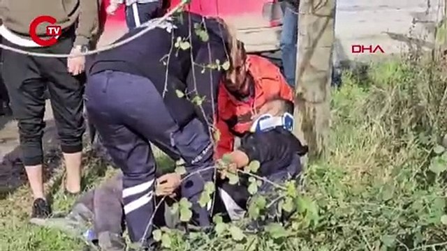 Otomobiller kafa kafaya çarpıştı: 1'i ağır, 3 yaralı
